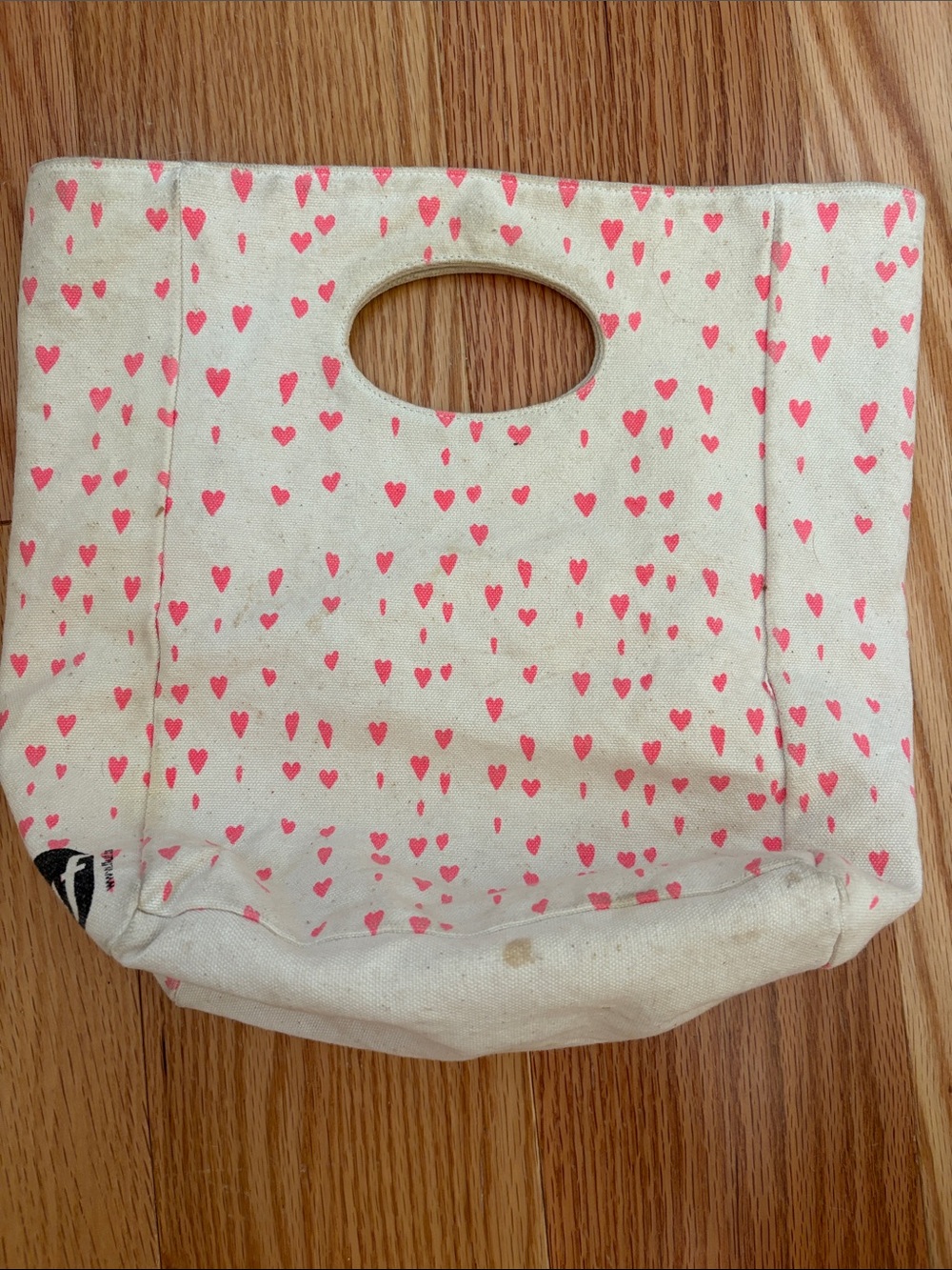 Cream Canvas Lunch Tote with Pink Heart Print and Cutout Handle